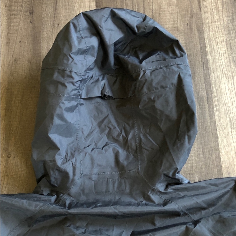 Patagonia Torrentshell Rain Windbreaker Gray Jacket H2NO Small - Picture 12 of 12